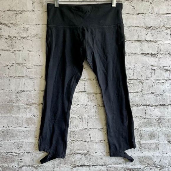 Lorna Jane Black Crop Ankle Cut Out Yoga Compression Run Leggings Size Small - Picture 1 of 1
